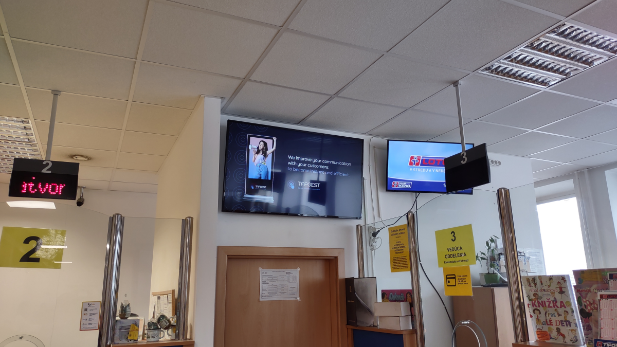 Pošta 1 Čadca B — DOOH obrazovka v Posta 1 Cadca, Čadca