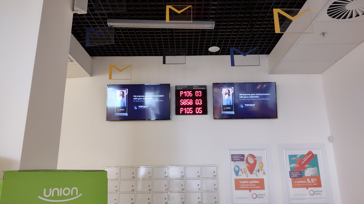 Pošta 41 Bratislava Bory Mall - B — DOOH screen at Posta 41 Bratislava, Bratislava
