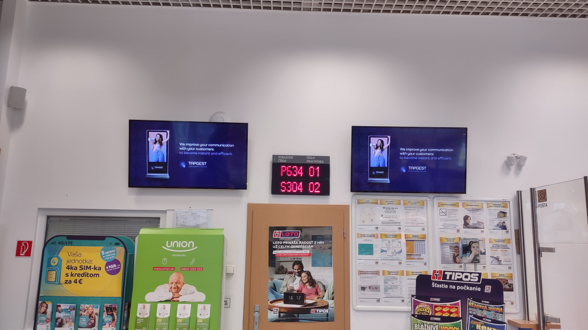 Pošta 216 Bratislava Avion - B — DOOH-Bildschirm in Pošta 216 Bratislava Avion, Bratislava