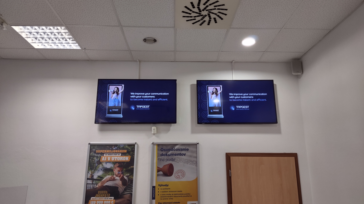 Pošta 1 Malacky B — DOOH screen at Posta 1 Malacky, Malacky