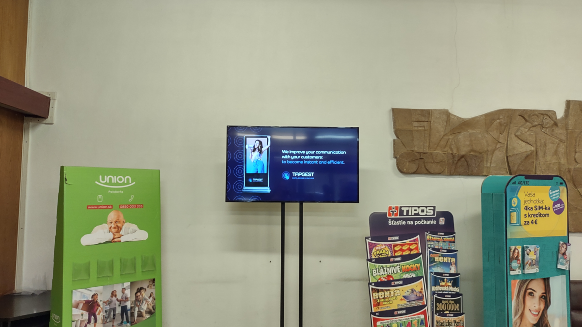 Pošta 1 Dunajská Streda B — DOOH screen at Posta 1 Dunajska Streda, Dunajská Streda