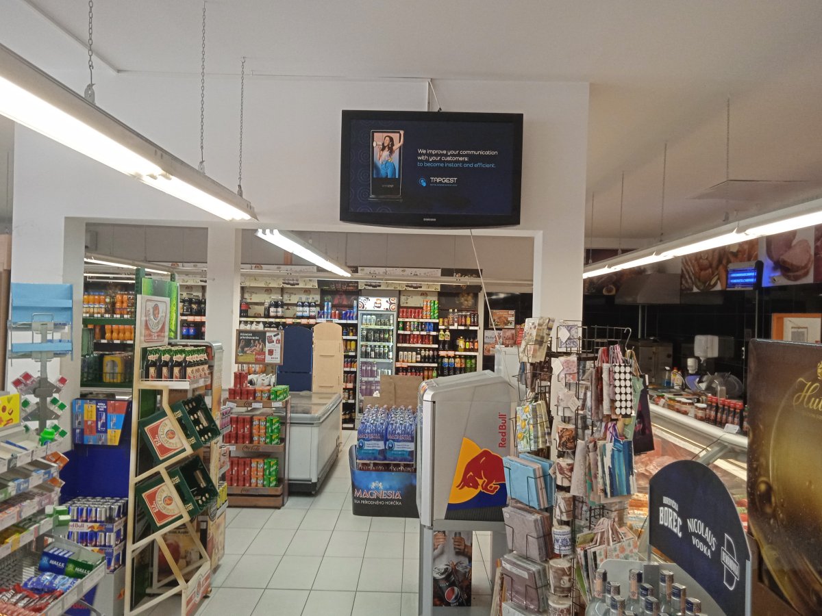 COOP Jednota - Námestie svätého Martina 1/5, 900 42 Dunajská Lužná