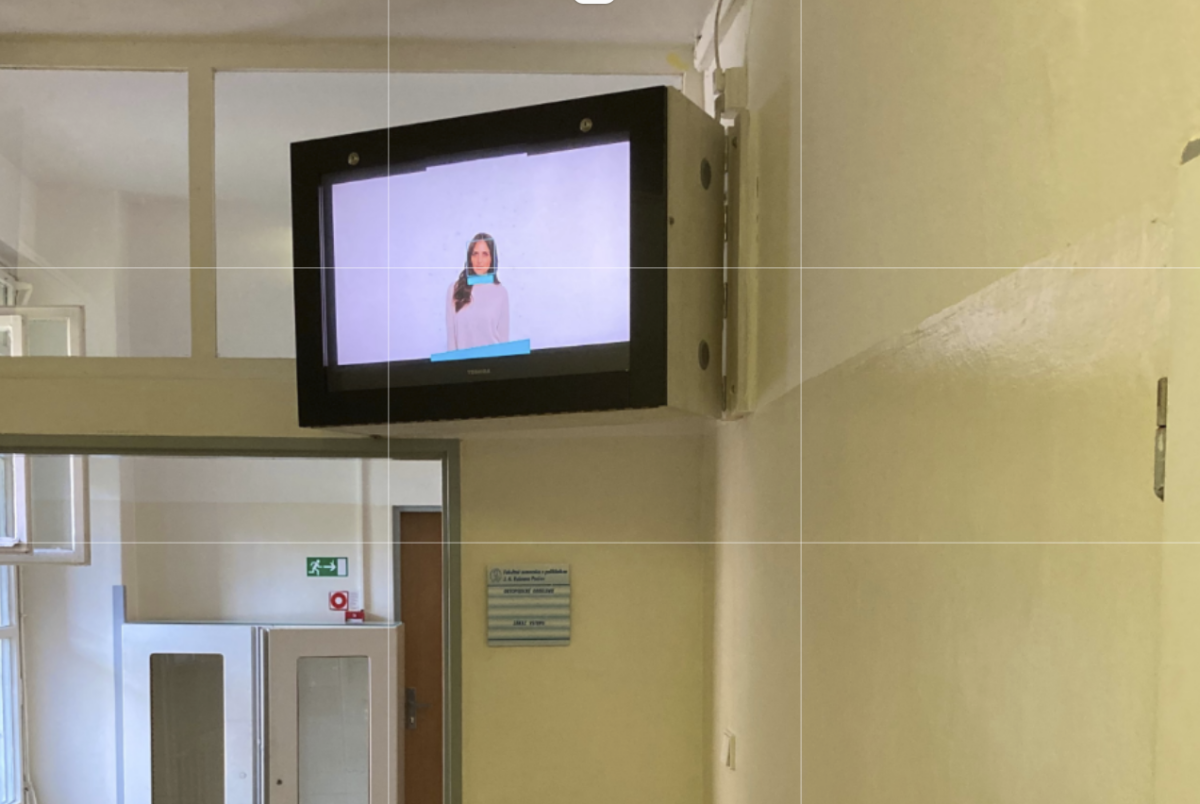 48 Ortopedicke oddelenie — DOOH screen at Fakultná nemocnica J.A. Reimana Prešov, Prešov