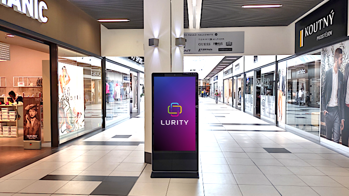 Futurum HK - Humanic — DOOH obrazovka v Nákupní centrum Futurum Hradec, Hradec Králové
