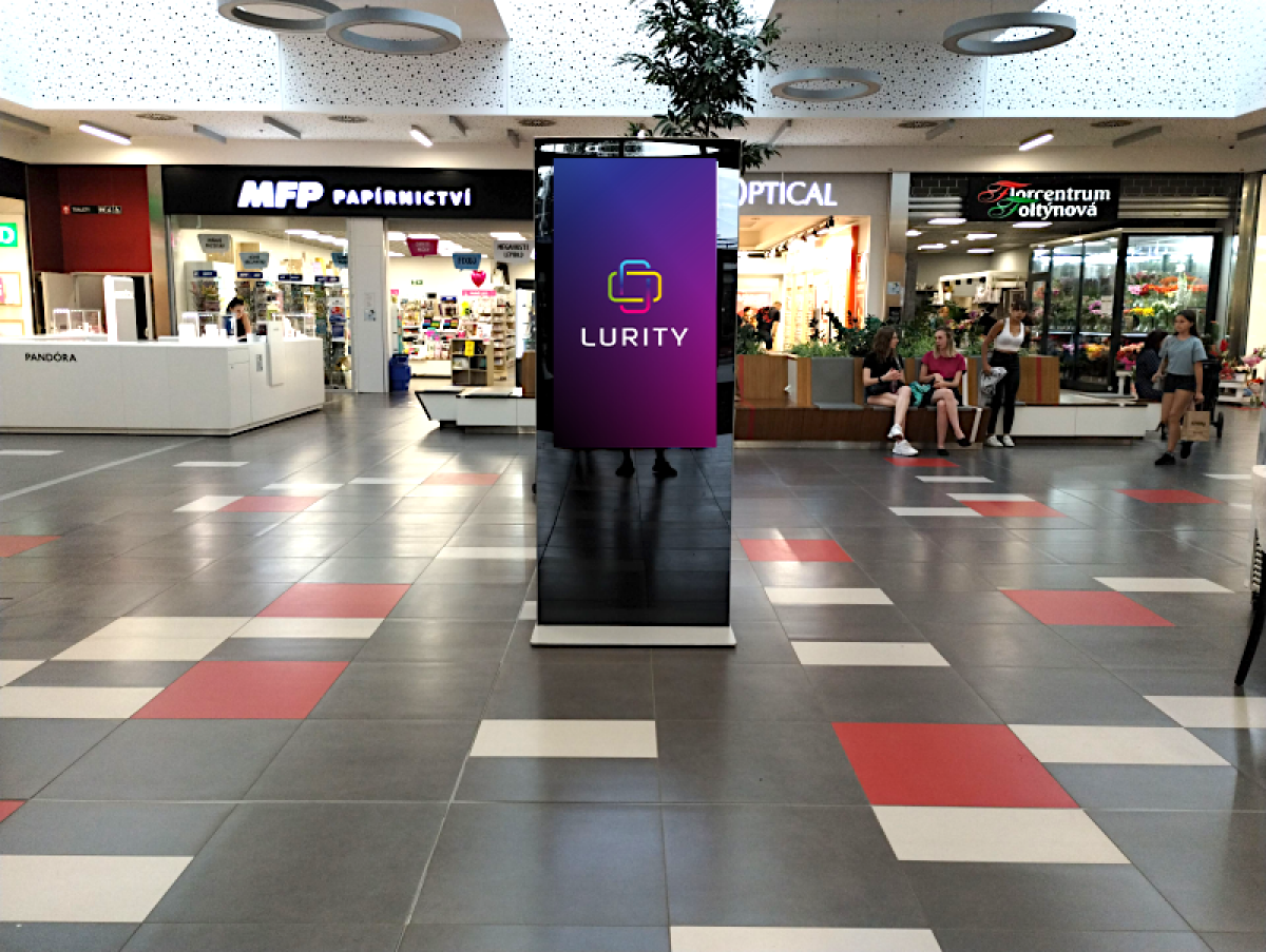 OC Fryda 3A BENU LEKARENA — DOOH-Bildschirm in OC Frýda, Frýdek-Místek
