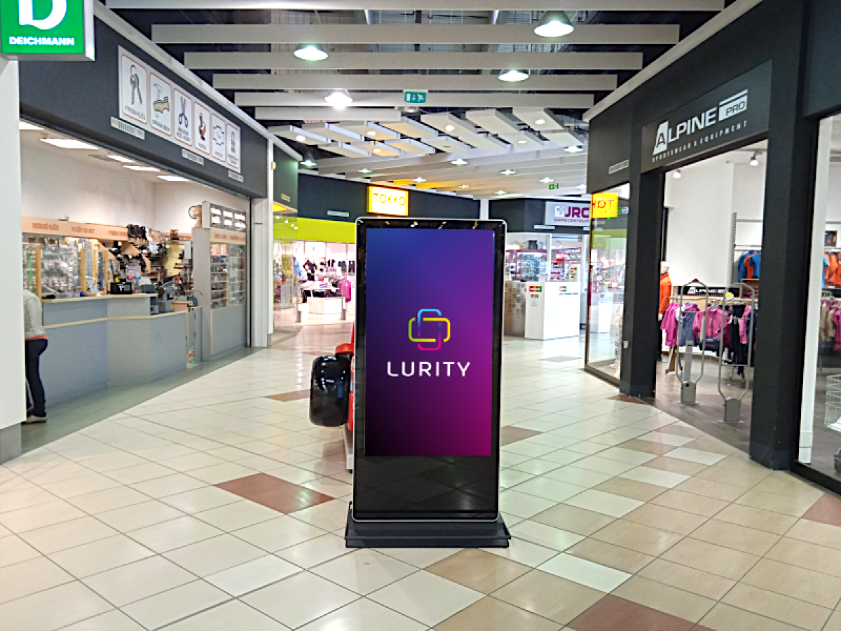 NC Kr. Pole - Food Court — DOOH-Bildschirm in Nákupní Centrum Královo Pole, Brno