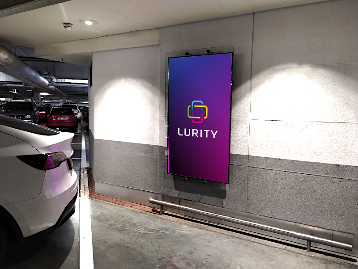 NC Letňany garáže Vstup 3B — DOOH-Bildschirm in OC Letňany, Praha