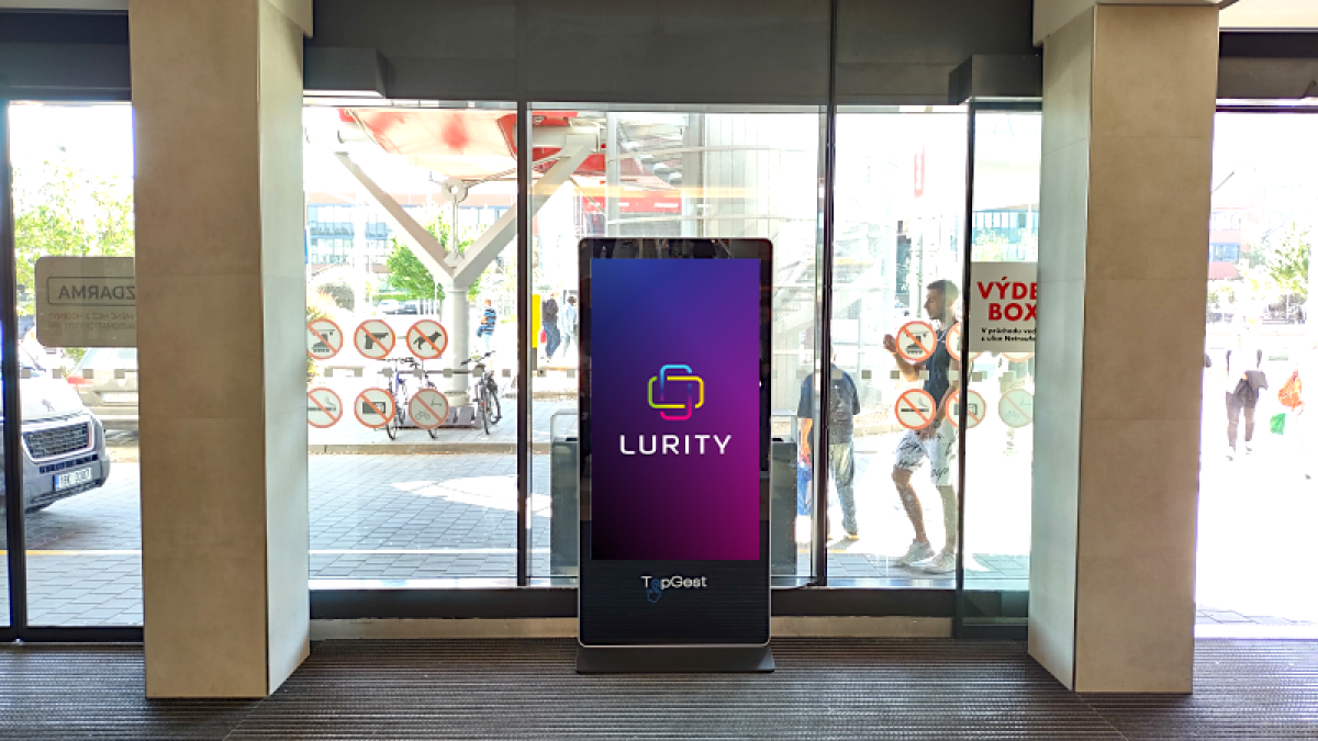 Campus Starbucks — DOOH screen at Campus Square, Brno