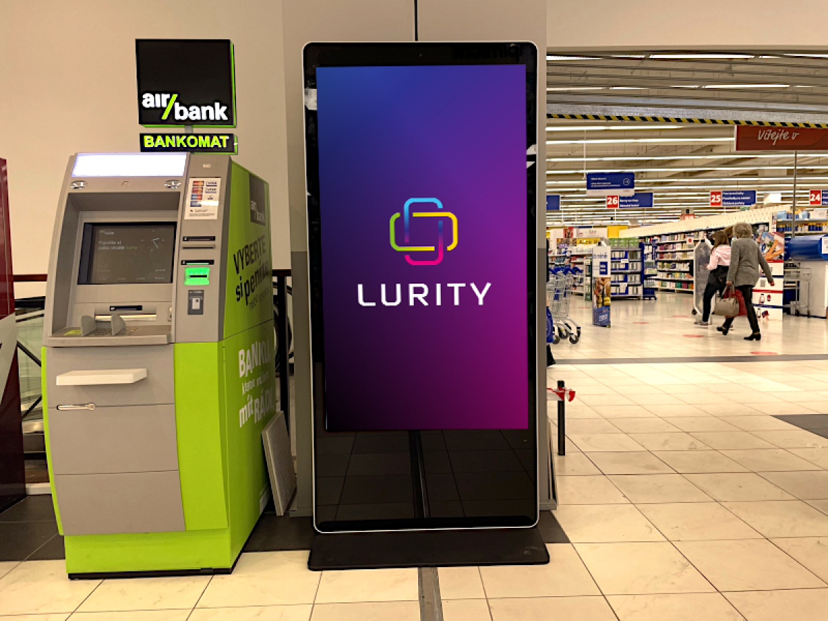 Novo Plaza - Tesco — DOOH screen at Obchodní Centrum Novo Plaza, Praha