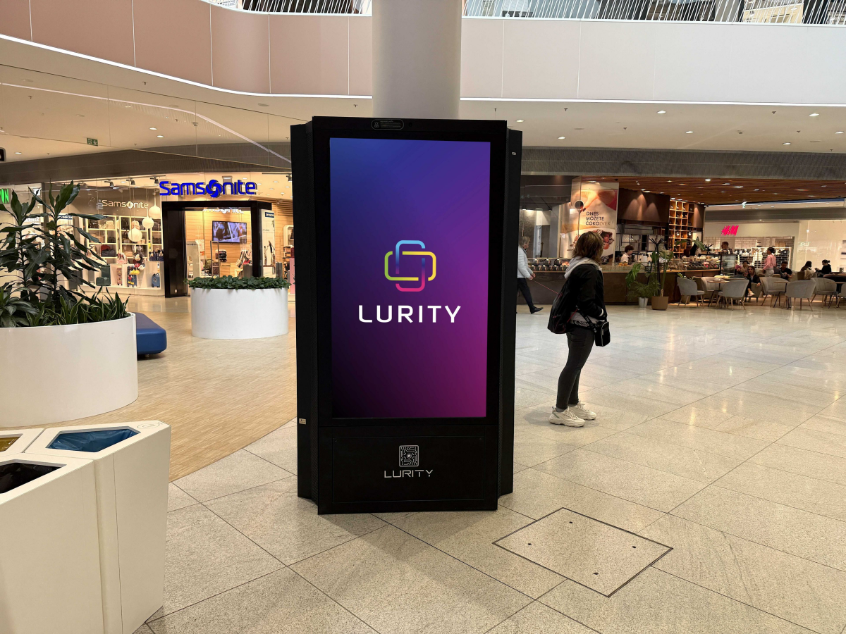 Bory Mall 4C — DOOH-Bildschirm in Bory Mall, Bratislava
