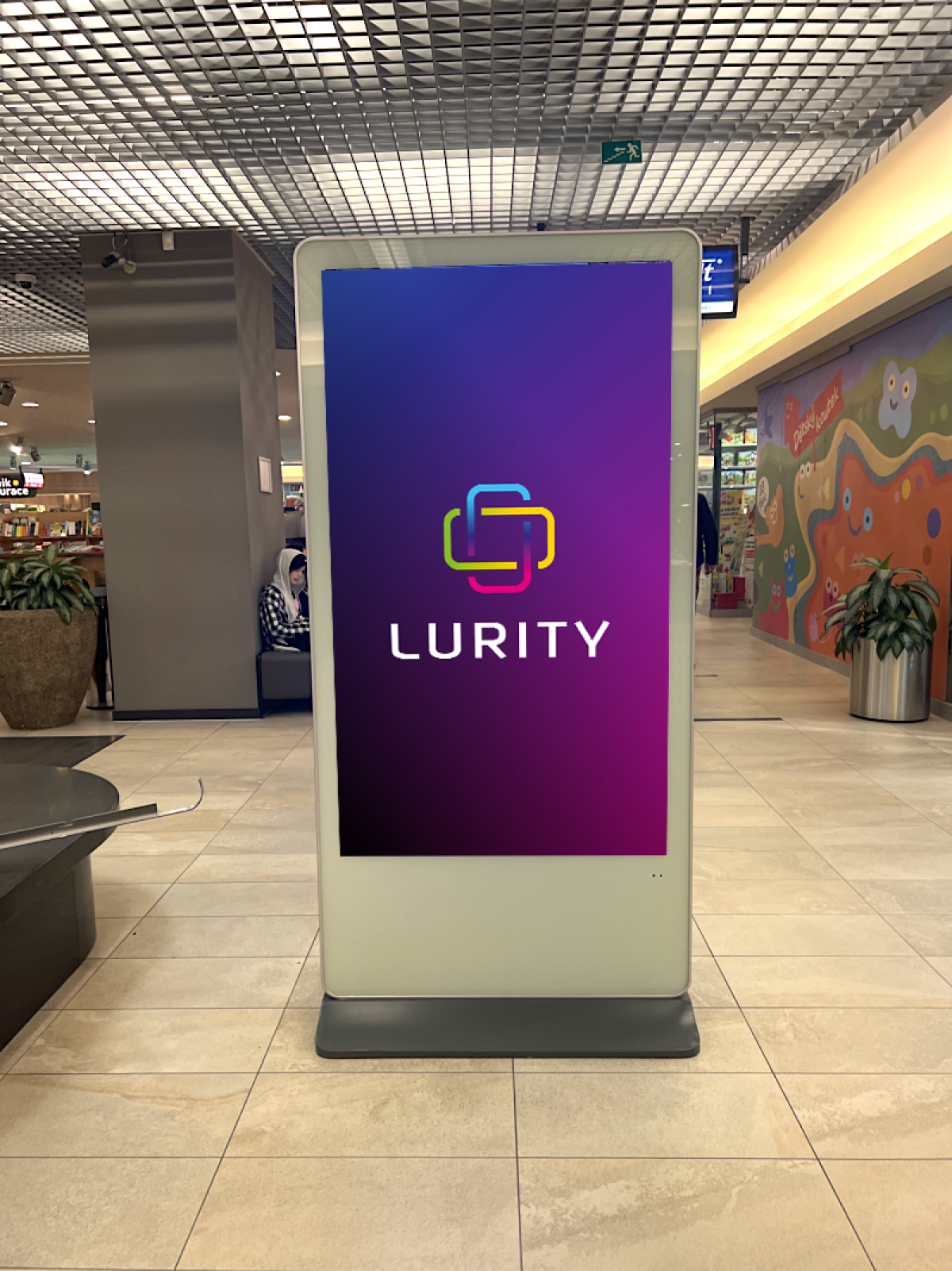 Gate — DOOH screen at OC ELAN patro, Havířov