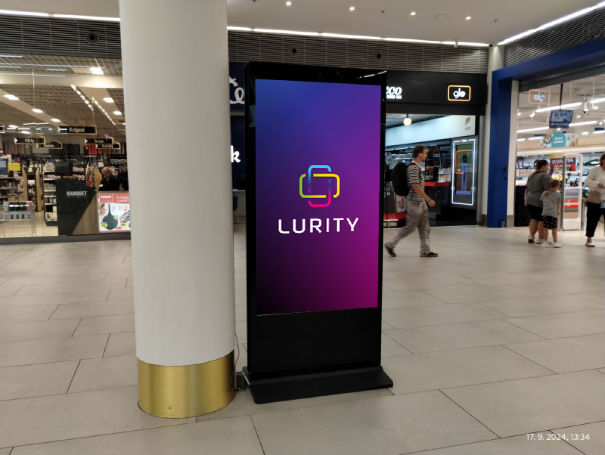 NS Galerie Teplice 1B_Směr eskalátory — DOOH-Bildschirm in Galerie Teplice, Teplice