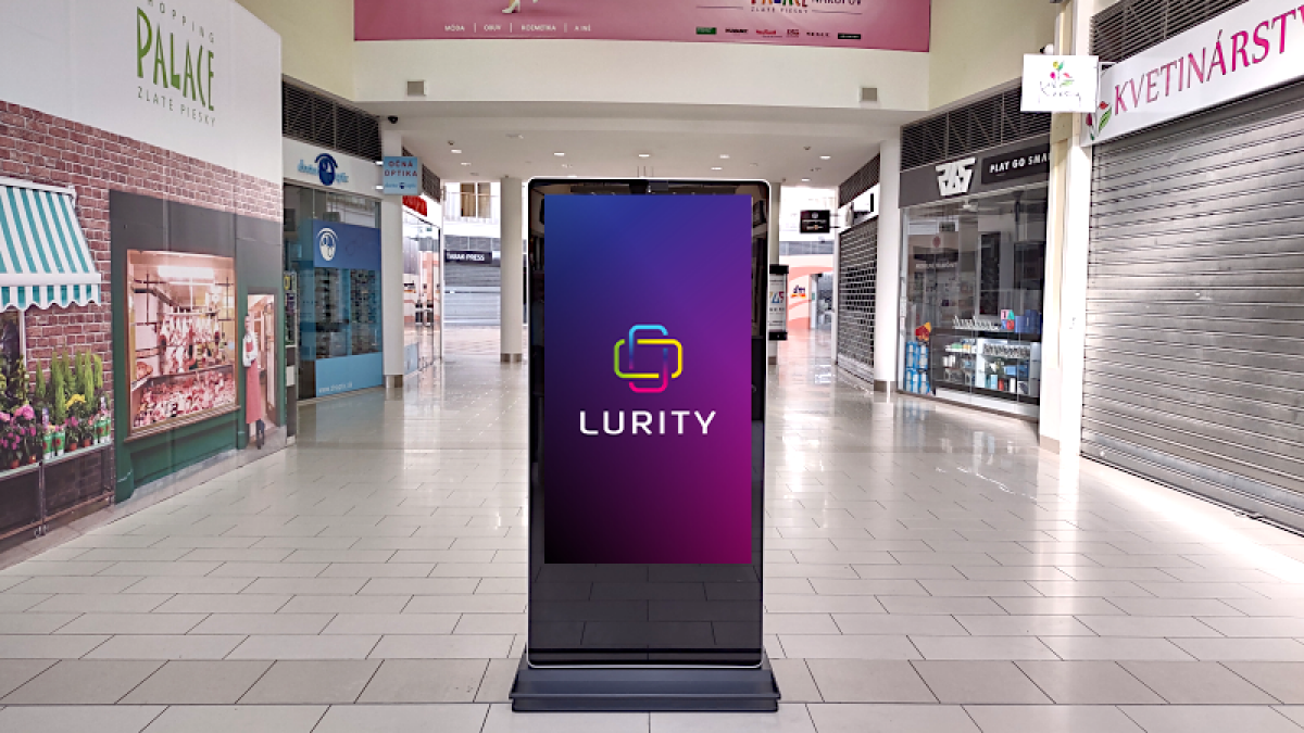 Shopping Palace Bratislava 1B — DOOH-Bildschirm in Shopping Palace Bratislava, Bratislava