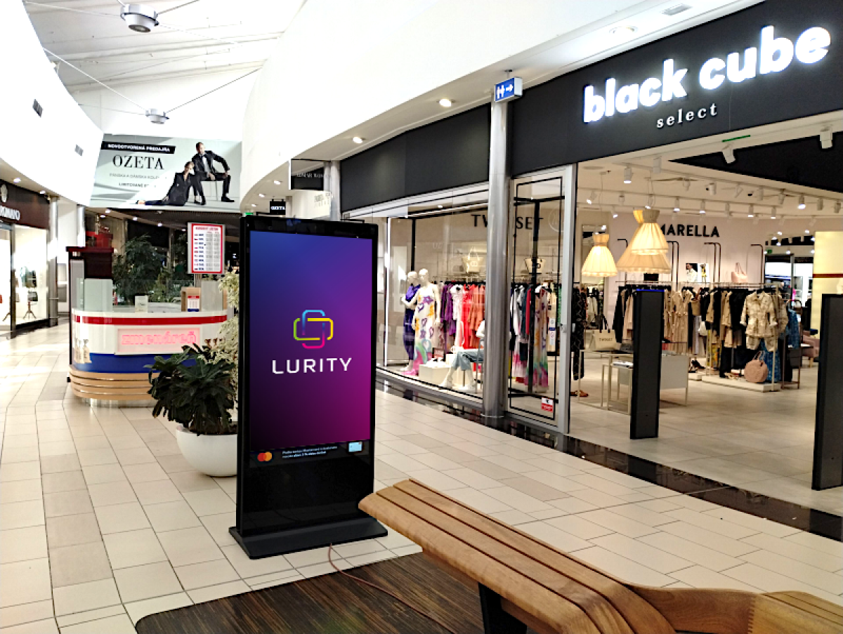 OC Optima Kosice 7A — DOOH obrazovka v OC Optima, Košice