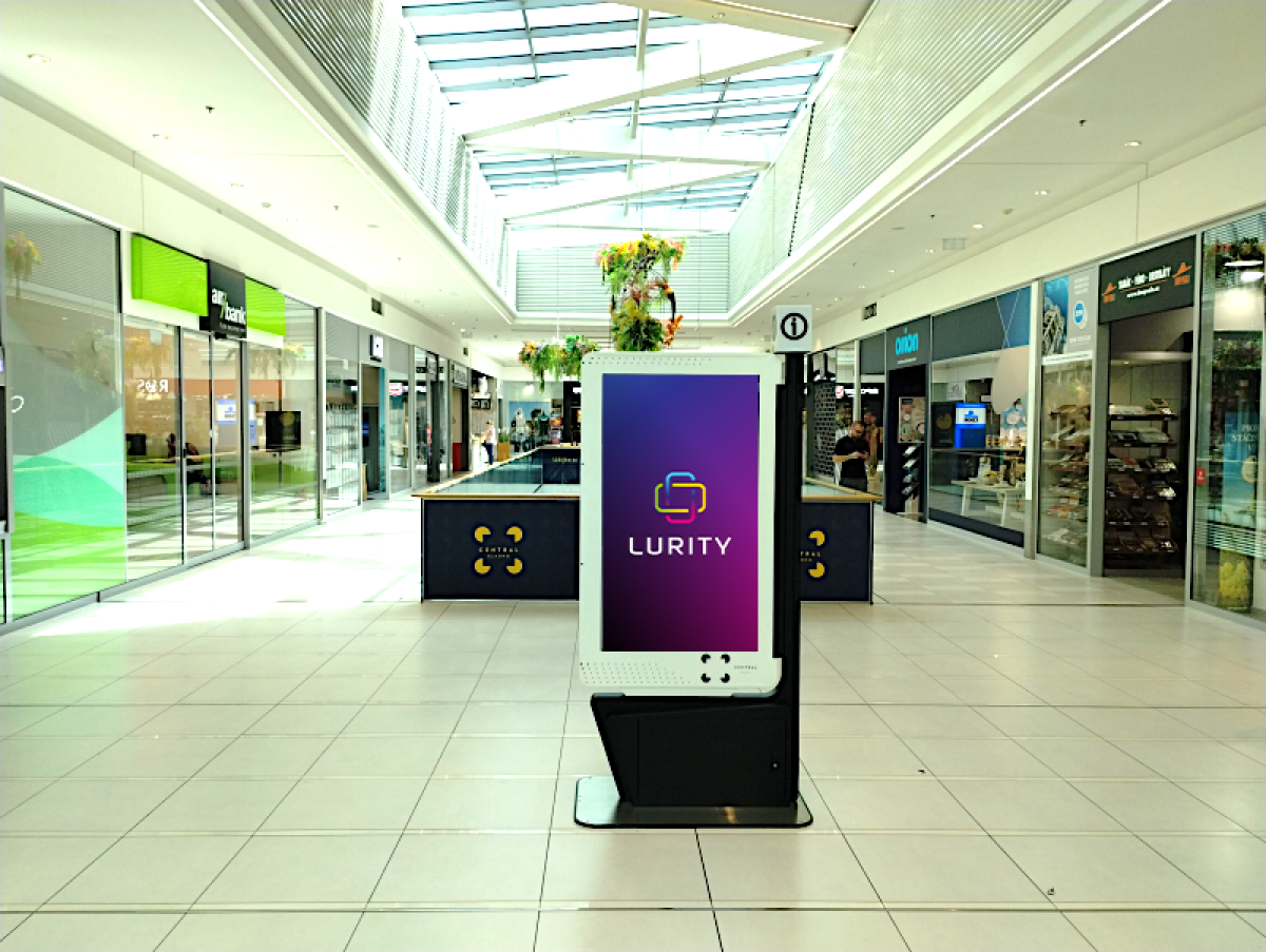 OC Central Kladno 3A Tescoma 2P — DOOH-Bildschirm in Central Kladno, Kladno