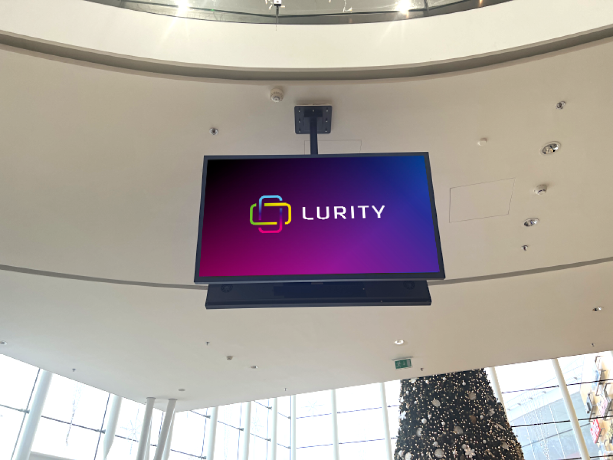 TV2 Východ O2 aréna — DOOH screen at Galerie Harfa horizontal, Praha