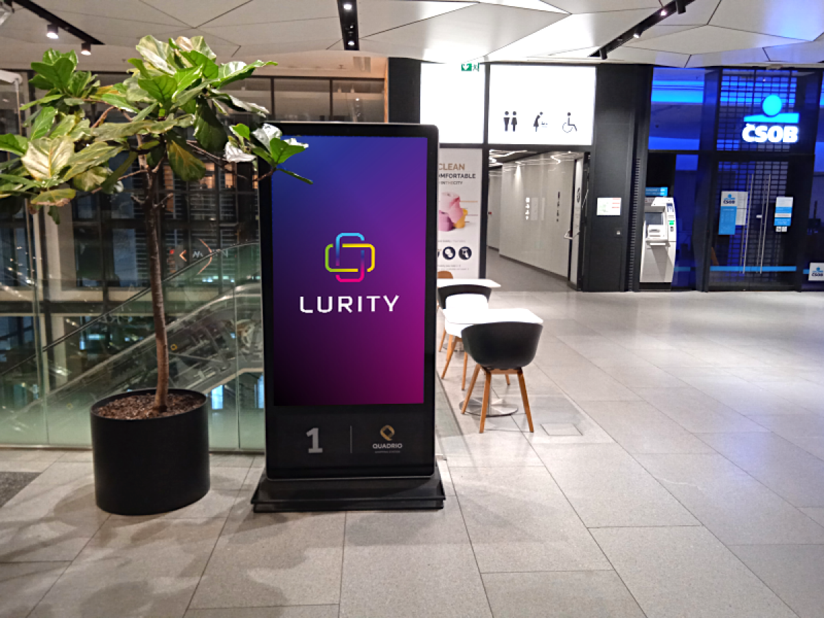 Quadrio 1 Food — DOOH-Bildschirm in Quadrio Shopping Station, Praha