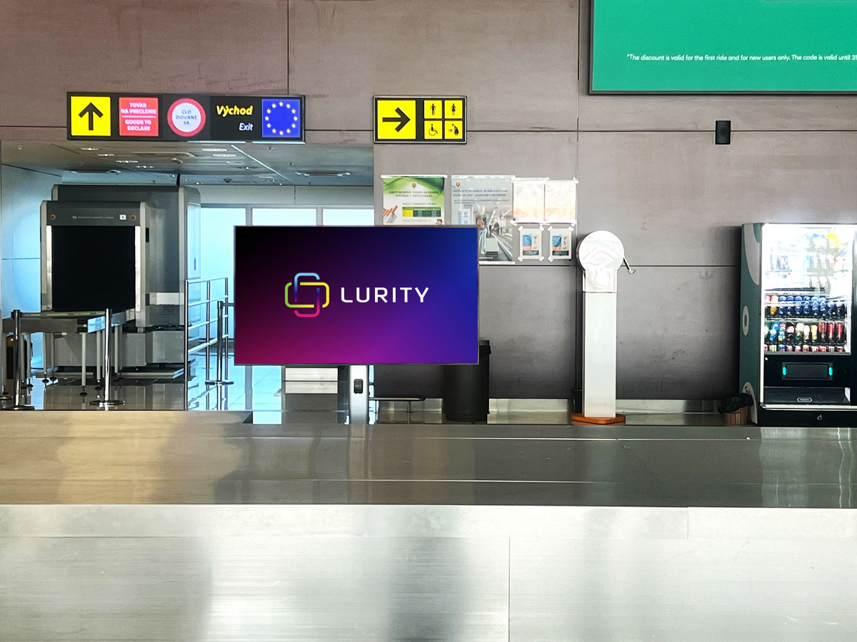 Bratislava Letisko Prilety 6B — DOOH-Bildschirm in BTS - Bratislavské letisko, Bratislava