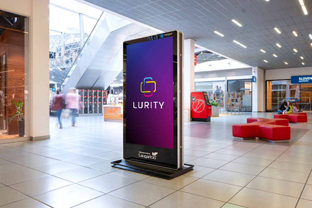 OC Laugaricio Trenčín 2B — DOOH obrazovka v OC Laugaricio, Trenčín