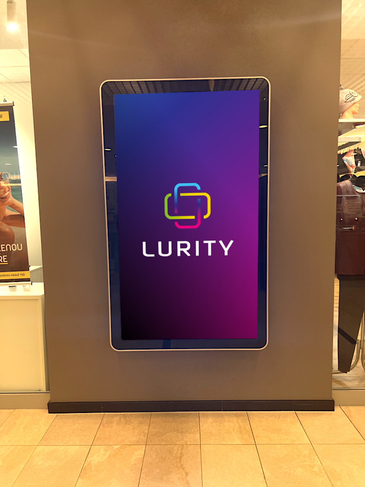 GAMI — DOOH screen at OC ELAN patro, Havířov