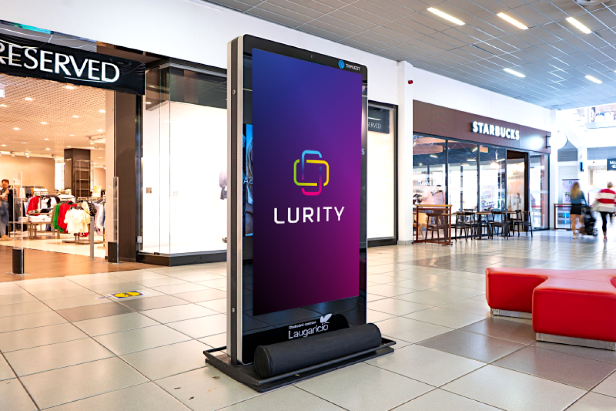 OC Laugaricio Trenčín 1B — DOOH obrazovka v OC Laugaricio, Trenčín